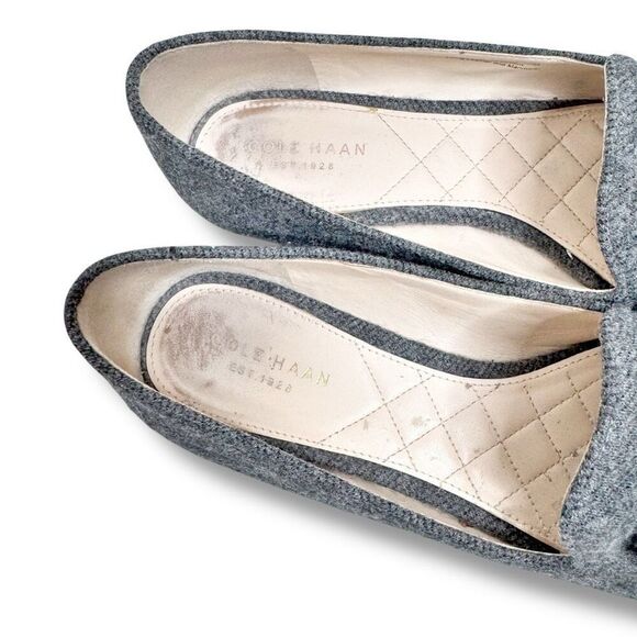 Cole Haan Grey Wool Fabric Bow Gold Logo Flat Loafer Flats Women’s Size 7 B - Picture 4 of 6